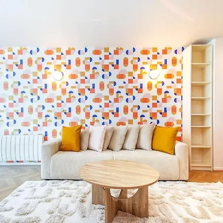 Colore Aux Portes Des Buttes Chaumont Apartment