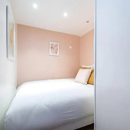 Colore Aux Portes Des Buttes Chaumont Apartamento Paris