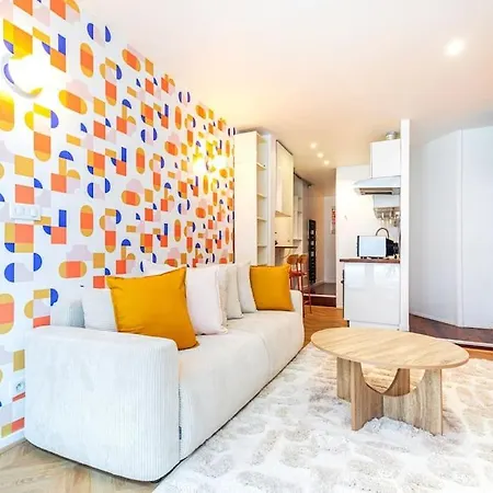Colore Aux Portes Des Buttes Chaumont Apartamento
